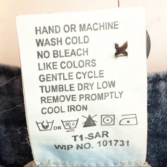 Woolrich Medium Wash Blue Denim Jean Capris Size 4 - Picture 10 of 14